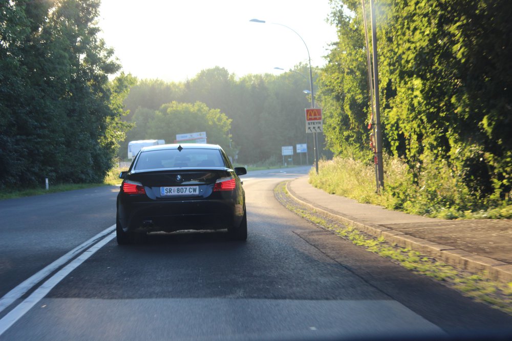 530d Carbon Black - 5er BMW - E60 / E61