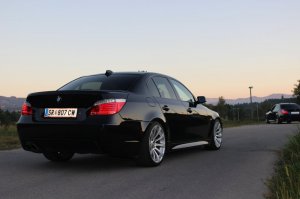 530d Carbon Black - 5er BMW - E60 / E61