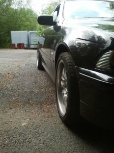 E39 530iA Limousine - Black BOW - 5er BMW - E39 E39 530iA Limousine - Black BOW - 5er BMW - E39