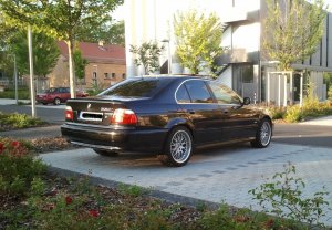 E39 530iA Limousine - Black BOW - 5er BMW - E39 E39 530iA Limousine - Black BOW - 5er BMW - E39