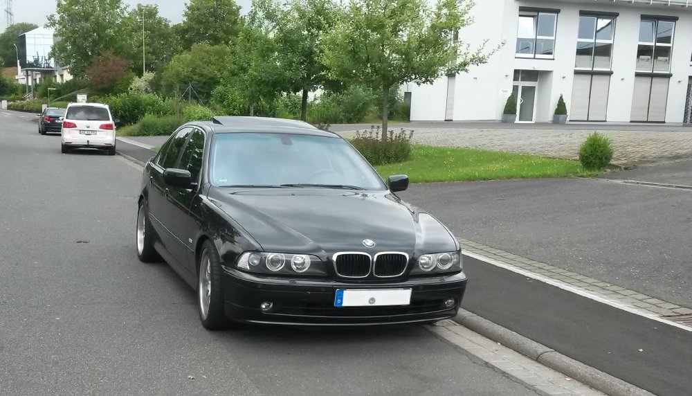 E39 530iA Limousine - Black BOW - 5er BMW - E39