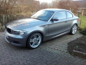 E82, 125i Spacegrau - 1er BMW - E81 / E82 / E87 / E88