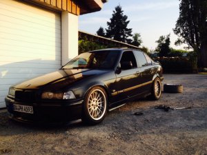 E36 , 318is Sedan - 3er BMW - E36