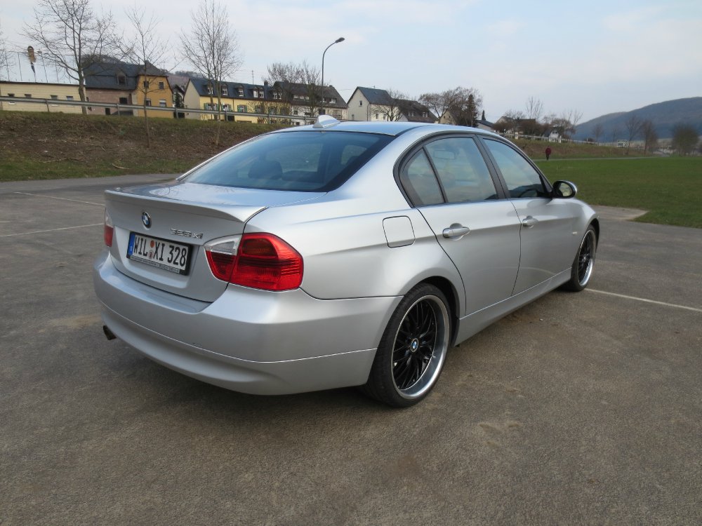 E90 , 328xi - 3er BMW - E90 / E91 / E92 / E93