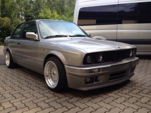 e30 325i M - Technik 2 - 3er BMW - E30 e30 325i M - Technik 2 - 3er BMW - E30