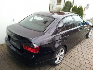 BMW E90 320i - 3er BMW - E90 / E91 / E92 / E93