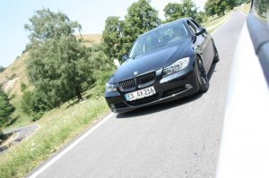 BMW E90 320i - 3er BMW - E90 / E91 / E92 / E93