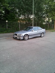 Dezentes Tuning 328iA - 3er BMW - E36 Dezentes Tuning 328iA - 3er BMW - E36