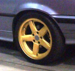 RH Felgen X- Rad Gold lackiert Felge in 8x17 ET 35 mit marangoni Mythos Reifen in 245/40/17 montiert hinten und mit folgenden Nacharbeiten am Radlauf: gebrdelt und gezogen Hier auf einem 3er BMW E36 325i (Cabrio) Details zum Fahrzeug / Besitzer