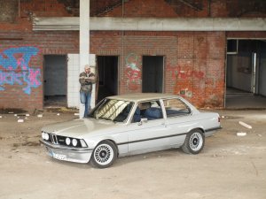 BMW E21 320/6 - Fotostories weiterer BMW Modelle