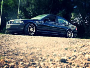 - SAPHIRSCHWARZE LIMO - - 3er BMW - E46