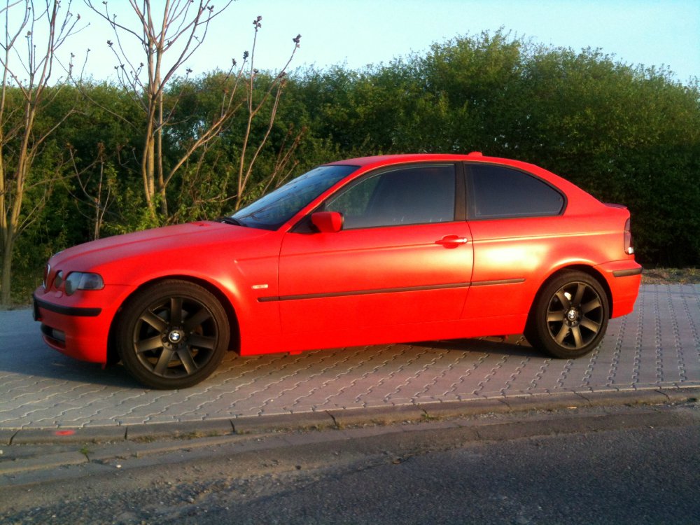 mal was anderes: rot-matt - 3er BMW - E46