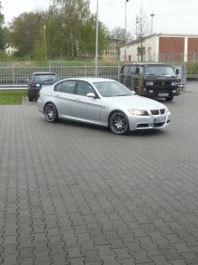 BMW e90 325i m paket - 3er BMW - E90 / E91 / E92 / E93