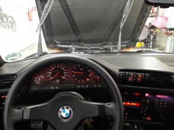 E30 2,7 M-Technik 1 - 3er BMW - E30