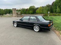 E30 2,7 M-Technik 1 - 3er BMW - E30 - image.jpg