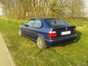 316 M Technik Compact Avus blau - 3er BMW - E36 316 M Technik Compact Avus blau - 3er BMW - E36
