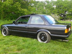 E30 2,7 M-Technik 1 - 3er BMW - E30