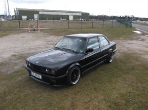 E30 2,7 M-Technik 1 - 3er BMW - E30