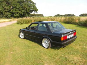 E30 2,7 M-Technik 1 - 3er BMW - E30