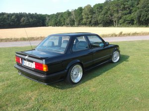 E30 2,7 M-Technik 1 - 3er BMW - E30