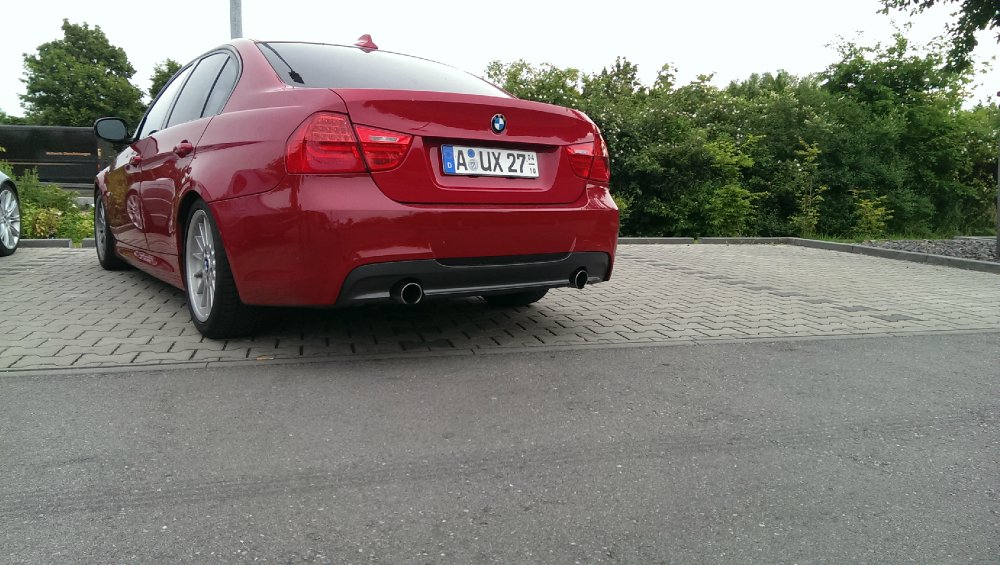 E90 335i - Traum in rot - 3er BMW - E90 / E91 / E92 / E93