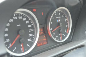 E90 335i - Traum in rot - 3er BMW - E90 / E91 / E92 / E93