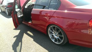 E90 335i - Traum in rot - 3er BMW - E90 / E91 / E92 / E93