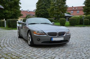 A Gentlemanīs Roadster - BMW Z1, Z3, Z4, Z8 A Gentlemanīs Roadster - BMW Z1, Z3, Z4, Z8