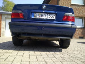 BMW - Die zweite. 323i - 3er BMW - E36