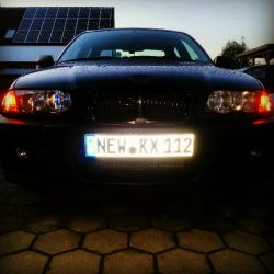 E46, 323i Limousine, Cosmosschwarz - 3er BMW - E46