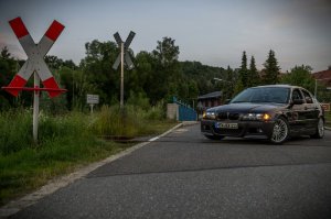 E46, 323i Limousine, Cosmosschwarz - 3er BMW - E46 E46, 323i Limousine, Cosmosschwarz - 3er BMW - E46