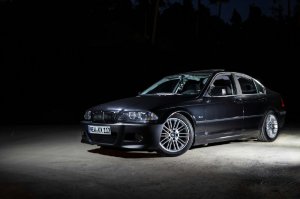 E46, 323i Limousine, Cosmosschwarz - 3er BMW - E46 E46, 323i Limousine, Cosmosschwarz - 3er BMW - E46