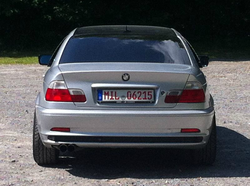 *Schrott* Wiederaufbau zum 330 Ringtool *Sparco* - 3er BMW - E46