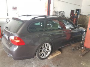 Slammed 335d daily - DieselWiesel - 3er BMW - E90 / E91 / E92 / E93 Slammed 335d daily - DieselWiesel - 3er BMW - E90 / E91 / E92 / E93