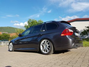 Slammed 335d daily - DieselWiesel - 3er BMW - E90 / E91 / E92 / E93 Slammed 335d daily - DieselWiesel - 3er BMW - E90 / E91 / E92 / E93