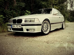 Mein Studenten Flitzer :) - 323ti - Styling 32 - 3er BMW - E36