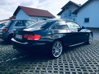 E92, 330xd - 3er BMW - E90 / E91 / E92 / E93