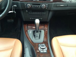 E90 318i LCI 2009 - 3er BMW - E90 / E91 / E92 / E93