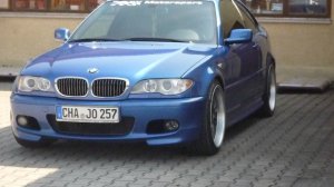 Estorilblauer 330er - 3er BMW - E46