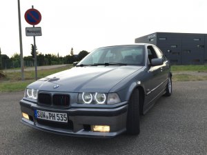 320i E36, in den Anfngen - 3er BMW - E36