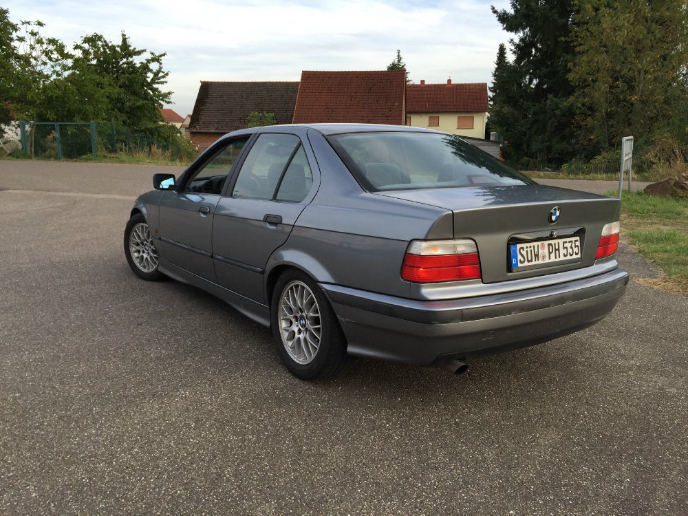 320i E36, in den Anfngen - 3er BMW - E36