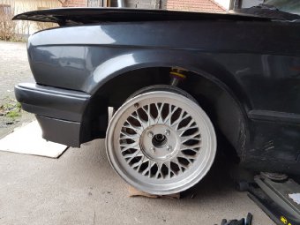 BMW E30 Diamantschwarz M52B28 - 3er BMW - E30