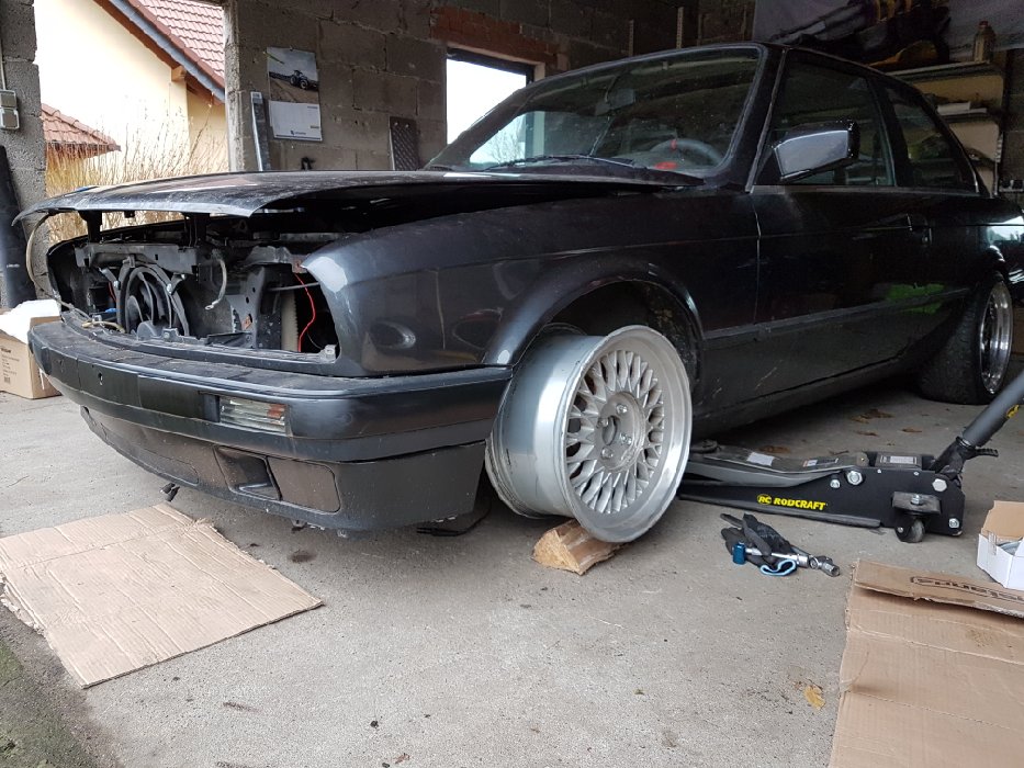 BMW E30 Diamantschwarz M52B28 - 3er BMW - E30