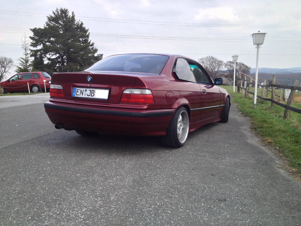 E36 Coupe calypsorot - 3er BMW - E36