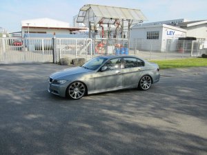 E90 320i mit M-Paket Umbau, 335er Optik... - 3er BMW - E90 / E91 / E92 / E93
