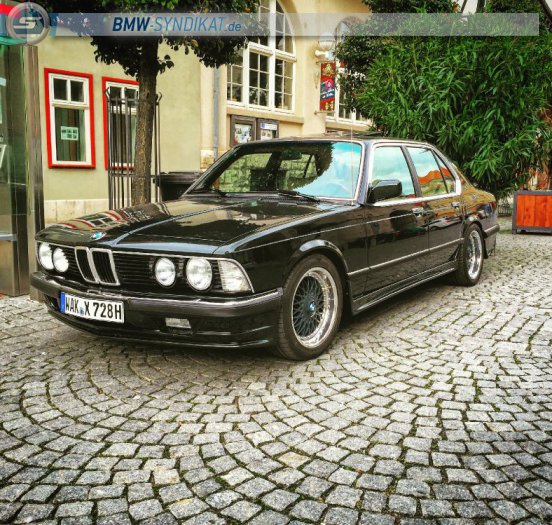 Neuaufbau E23 - Fotostories weiterer BMW Modelle