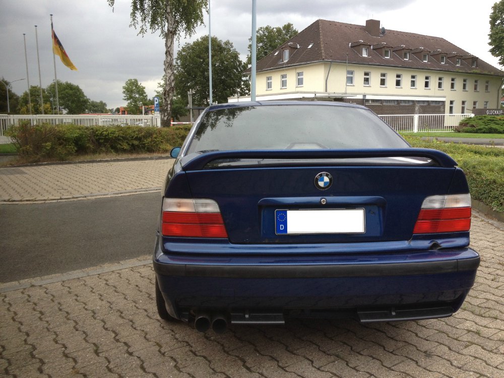 *LIMOUSINE BMW E36 AVUSBLAU 320i* - 3er BMW - E36