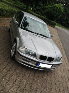 BMW E46 323i Limousine Titansilber - 3er BMW - E46