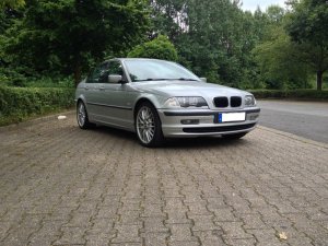 BMW E46 323i Limousine Titansilber - 3er BMW - E46