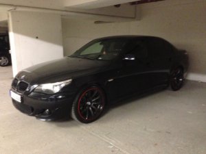 BMW E60 520D M Paket Carbonschwarz - 5er BMW - E60 / E61